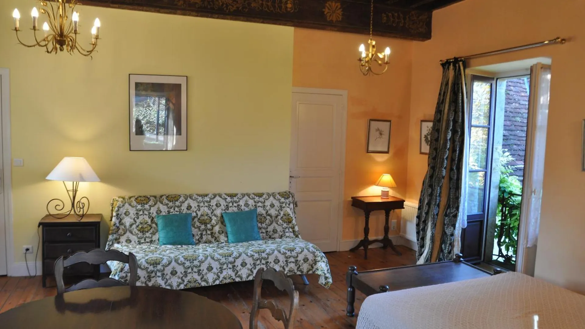 Vakantiehuis Le Chateau De Busqueilles La Familiale Autoire Frankrijk